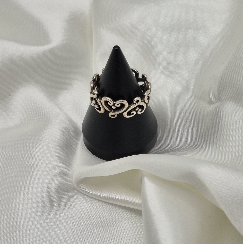 SIZE 10.5 STERLING SILVER marked 925 Ring!  Hearts. Beautiful